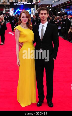 Emma Stone and Andrew Garfield arriving at the Costume Institute