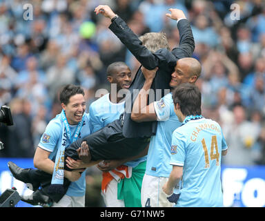 Vincent Kompany During The Post Match Presser Burnley Fc V Luton Town 