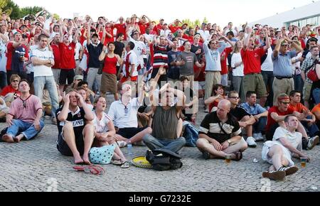 Euro 2004 euro2004 fans football hi-res stock photography and