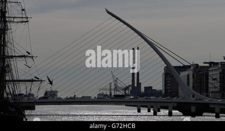 Diver Gary Hunt who will be competing in the Red Bull Cliff Diving championships at the Serpents Lair on Inis Mor, performs a leap from the mast of the Jeanie Johnston famine ship on the River Liffey in Dublin today to promote the event on June 28. Stock Photo