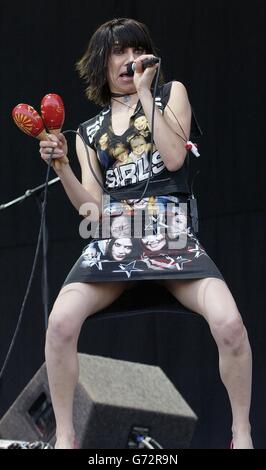 Glastonbury 2004 PJ Harvey Stock Photo