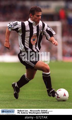 Soccer - Carling Premiership - Leeds United v Newcastle United. Robert Lee , Newcastle United Stock Photo