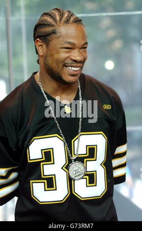 rap artist xzibit during his guest appearance on mtv's... Rap artist Xzibit during his guest appearance on MTV's TRL - Total ...