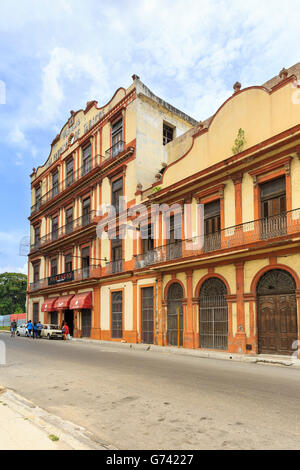 Patargas (Partagás) cigar factory,  a landmark and popular tourist attraction in central Havana, Cuba Stock Photo