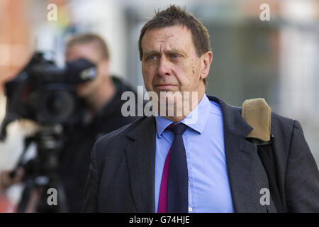 Former News of the World royal editor Clive Goodman arrives at the Old Bailey as the phone hacking trial continues in London. Stock Photo