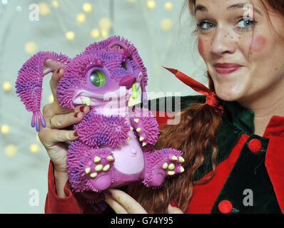 モンスター　ベビー XENOMORPH-Baby-x-Tarman-Zombie