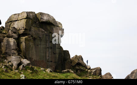 Cow and Calf rocks on Ilkley Moor is part of the route on stage 2 of the Tour de France. Stock Photo