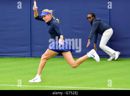 Donna Vekic (Croatia) playing in the qualifying round, Aegon International, Eastbourne, 2016. Stock Photo