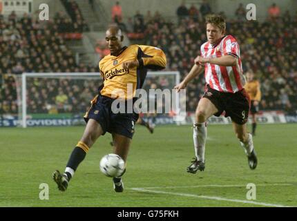 Liverpool's Nicolas Anelka goes past Southampton's James Beattie, during their FA Barclaycard Premiership match at St Mary's Stadium. Final score: Southampton 2 Liverpool 0. Stock Photo