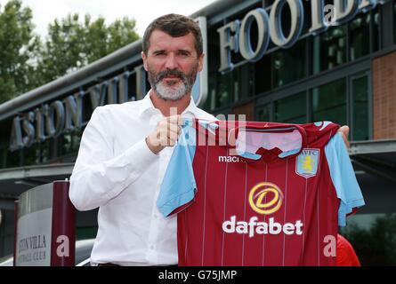 Soccer - Roy Keane Photocall - Bodymoor Heath Training Ground Stock