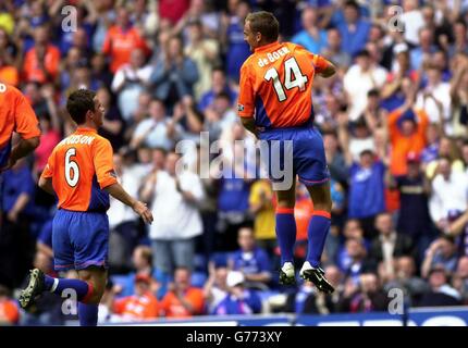 Rangers' Ronald De Boer clebrates his goal during the Bank of Scotland Premier League game between Rangers and Dundee at Ibrox Stadium, Glasgow, Scotland. Stock Photo