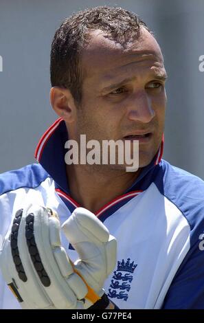 Former Surrey and England cricketer Mark Butcher with guests on the pitch  prior to the game Stock Photo - Alamy