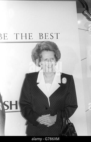 Prime Minister Margaret Thatcher at the British Airways stand in the Conference Centre in Brighton. The Conservative Party's annual conference opened in Brighton for the first time since the IRA bombing of the Grand Hotel in 1984. Stock Photo