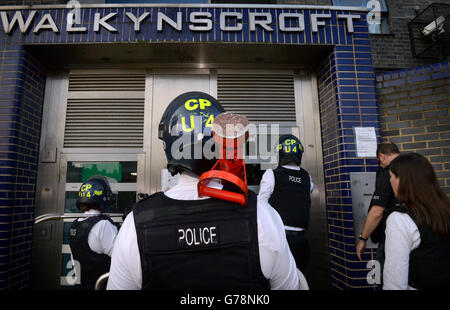 StubHub arrests in Peckham Stock Photo