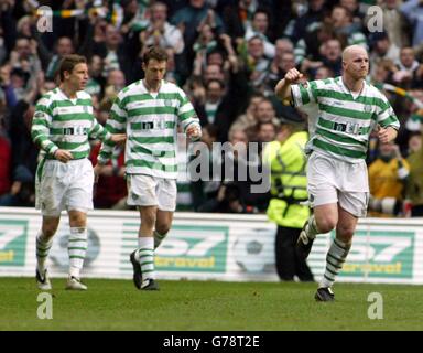 JOHN HARTSON CELEBRATES GLASGOW RANGERS V CELTIC FC IBROX ...