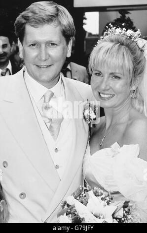 Television - Mike Smith and Sarah Greene Wedding - Chiswick, London. TV presenters Mike Smith and Sarah Greene at their wedding reception in Chiswick. Stock Photo