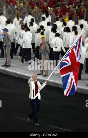 Great Britain's flag bearer and judo competitor Kate Howey leads the team at the opening ceremony of the Olympic Games 2004 in Athens, Greece. Stock Photo