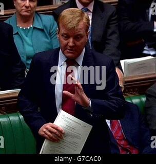 Liberal Democrat leader Charles Kennedy during the weekly Prime Minister's Questions at the House of Commons, London. We are advised that video-grabs should not be used by daily papers later than 48 hours after the broadcast of the programme, without consent of the copyright holder. ALL TV AND INTERNET OUT. Stock Photo