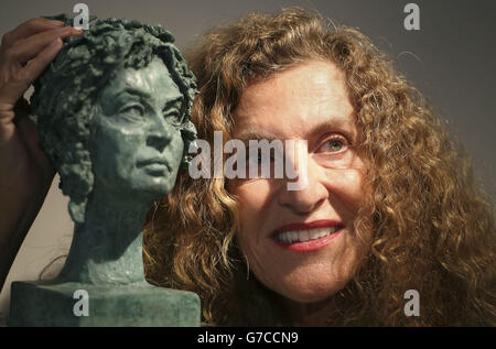 Nicole Farhi sculpture exhibition launch Stock Photo