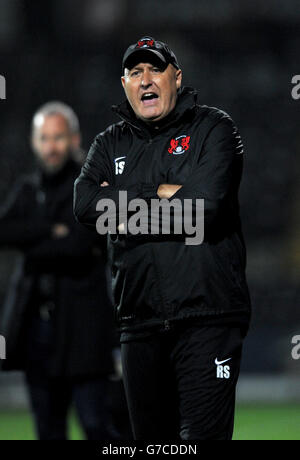 Soccer - Sky Bet League One - Notts County v Leyton Orient - Meadow Lane. Leyton Orient manager Russell Slade Stock Photo