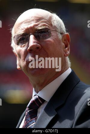 Sir Bobby Charlton - Manchester United Director, during the FA Cup Final at the Millennium Stadium, Cardiff. Stock Photo