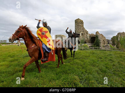 Norman Cavalry ride photocall Stock Photo - Alamy