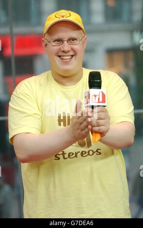 Comedian Matt Lucas from the BBC comedy show Little Britain, during his guest appearance on MTV's TRL - Total Request Live - show at their new studios in Leicester Square, central London. Stock Photo