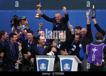 Golf - 40th Ryder Cup - Day Three - Gleneagles Stock Photo