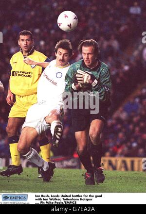 Soccer ... Carling Premiership ... Leeds United -v- Tottenham Hotspur Stock Photo