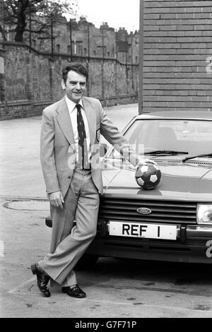 Football referee Pat Partridge stands next his car, which has the personalised number plate 'REF 1'. Pat, from Cockfield in County Durham, retires at the end of the current season at the age of 47 - the age limit for referees on the League List. Stock Photo