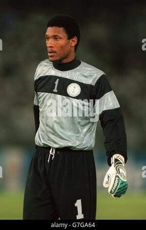 International Soccer. ASIA'96 Semi Final Iran v Saudi Arabia. Mohammed Al Deayea, Saudi Arabia goalkeeper Stock Photo