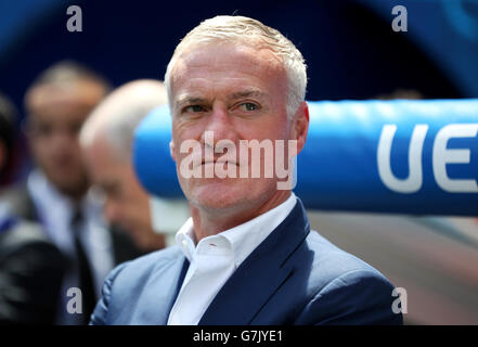 France manager Didier Deschamps during the round of 16 match at the Stade de Lyon, Lyon. Stock Photo