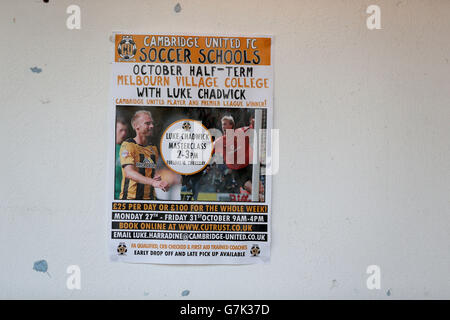 Soccer - FA Cup - Fourth Round - Cambridge United v Manchester United - The R Costings Abbey Stadium Stock Photo