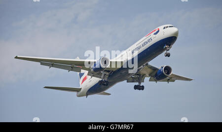 British Airways Boeing 767 G-BZHA landing at London-Heathrow Airport LHR Stock Photo