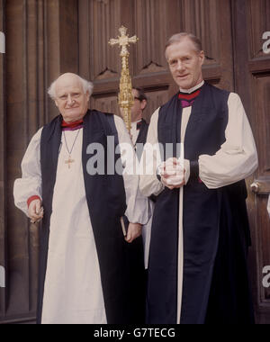 Dr. Michael Ramsey, Archbishop of Canterbury (l) with Dr. Roderic Norman Coote after he had invested him as Suffragan Bishop of COlchester at Lambeth Palace Chapel, London. Stock Photo