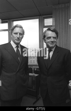 Mr Christopher Chataway (r), MP for Chichester, and Minister for Industrial Development, seen at Millbank Tower with Gordon Richardson, Chairman of the newly appointed Industrial Development Advisory Board. Mt Richardson is Chairman of Schroders Limited. The Board is being set up under section 9 of the industry Act 1972. As the White Paper on Industrial and Regional Development published on March 22nd made clear, the Board will advise generally on industrywide problems and priorities and consider specific major cases for selective assistance under the Industry Act. In 1973 Gordon Richardson Stock Photo