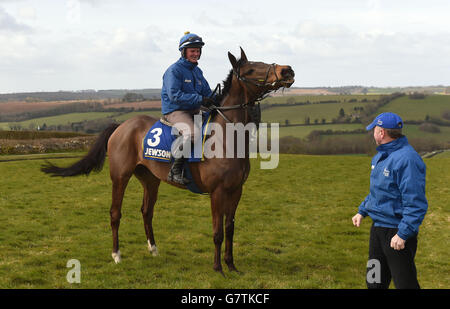 Horse Racing - Jonjo O'Neill stable visit - Jackdaws Castle Stock Photo ...