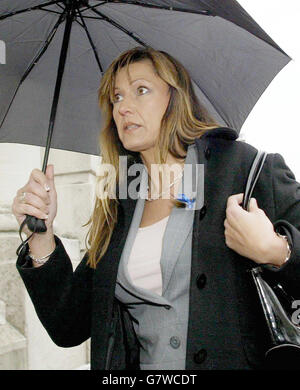 Unlawful Death Case - Jacob Wragg - Lewes Crown Court. Mary Wragg arrives. Stock Photo