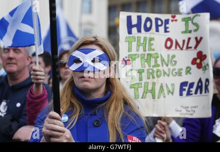 The 'Hope Over Fear' rally in George Square, Glasgow, as independence campaigners encourage people to 'lend their vote' to the SNP at the General Election. Stock Photo