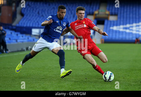 Soccer - Barclays Under 21 Premier League - Division 1 - Everton v Liverpool - Goodison Park Stock Photo