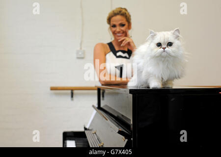 s Happiest Cat and the new face of O2 Refresh, the network's Pay Monthly tariff, at the Pineapple Studios in Covent Garden, London. Stock Photo