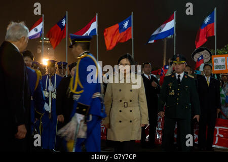 Asuncion, Paraguay. 27th June, 2016. Taiwan's (Republic of China) President Tsai Ing-wen receives military salute at his arrival at Silvio Pettirossi International Airport, Luque, Paraguay. Credit:  Andre M. Chang/ARDUOPRESS/Alamy Live News Stock Photo