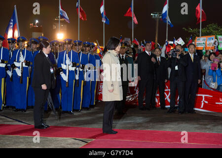 Asuncion, Paraguay. 27th June, 2016. Taiwan's (Republic of China) President Tsai Ing-wen receives military salute at his arrival at Silvio Pettirossi International Airport, Luque, Paraguay. Credit:  Andre M. Chang/ARDUOPRESS/Alamy Live News Stock Photo