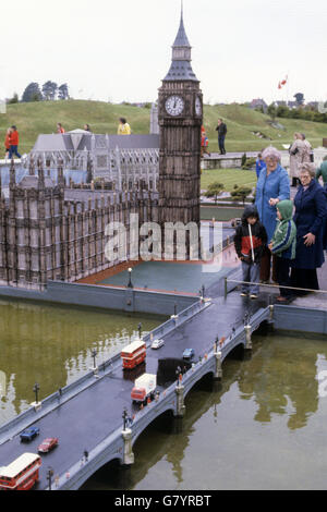Tucktonia Model Village Dorset Stock Photo Alamy