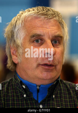 Green Party candidate Ian Bonner at Coleshill Leisure Centre in Coleshill in the General Election 2015. Stock Photo