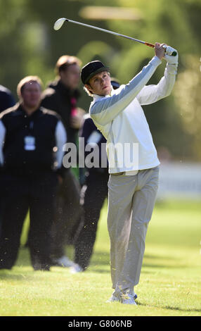 Niall Horan from One Direction during the Pro-Am at the 2015 BMW PGA Championship at the Wentworth Golf Club, Surrey. PRESS ASSOCIATION Photo. Picture date: Wednesday May 20, 2015. See PA story GOLF Wentworth. Photo credit should read: Adam Davy/PA Wire Stock Photo