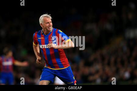 Soccer - Julian Speroni Testimonial - Crystal Palace v Dundee - Selhurst Park Stock Photo