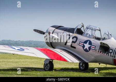 North American SNJ-5 N6972C (G-DHHF) at Compton Abbas airfield Stock Photo