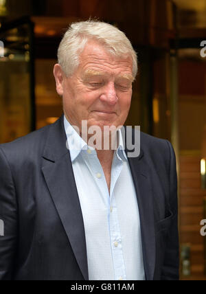 Former Liberal Democrats party leader Lord Paddy Ashdown leaves Millbank television studios, London, as tributes from across the political spectrum have been paid to former Liberal Democrat leader Charles Kennedy, whose death at the age of 55 has shocked Westminster. Stock Photo