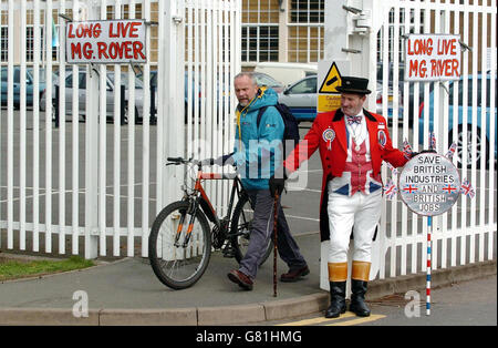 MG Rover Crisis - Longbridge Plant Stock Photo
